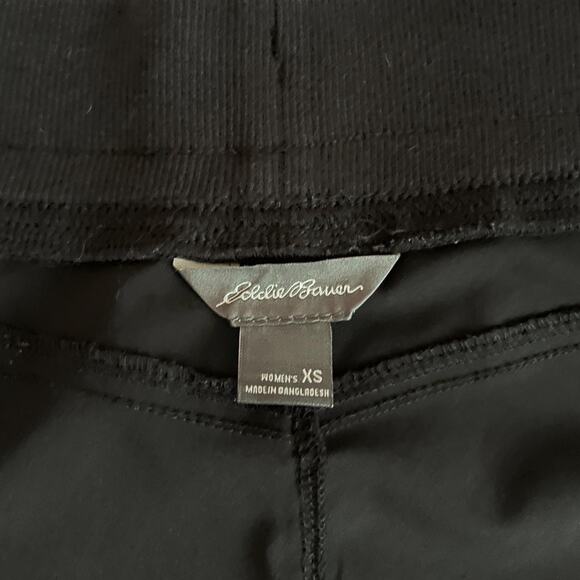 Eddie Bauer Black Hiking Shorts Womens XS - Picture 4 of 5